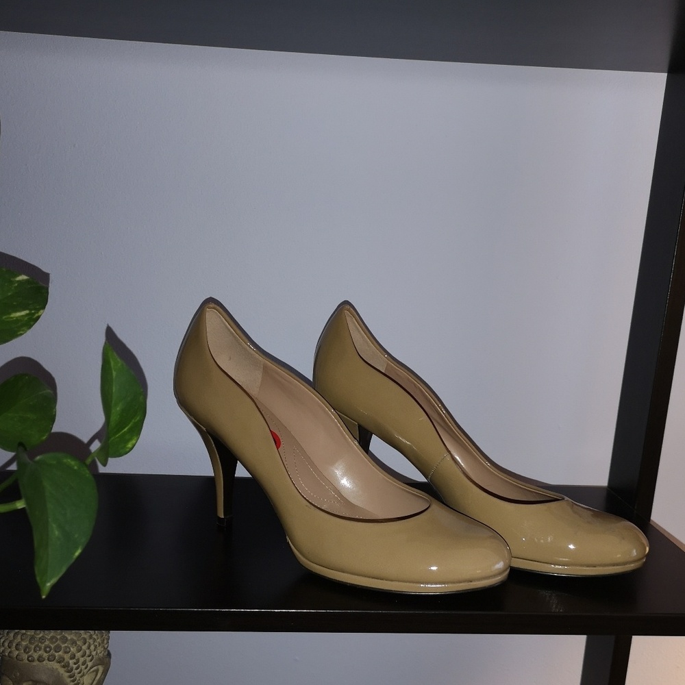 Nude heels